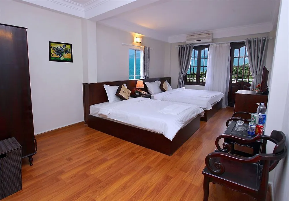 Pho Bien Hotel Να Τρανγκ